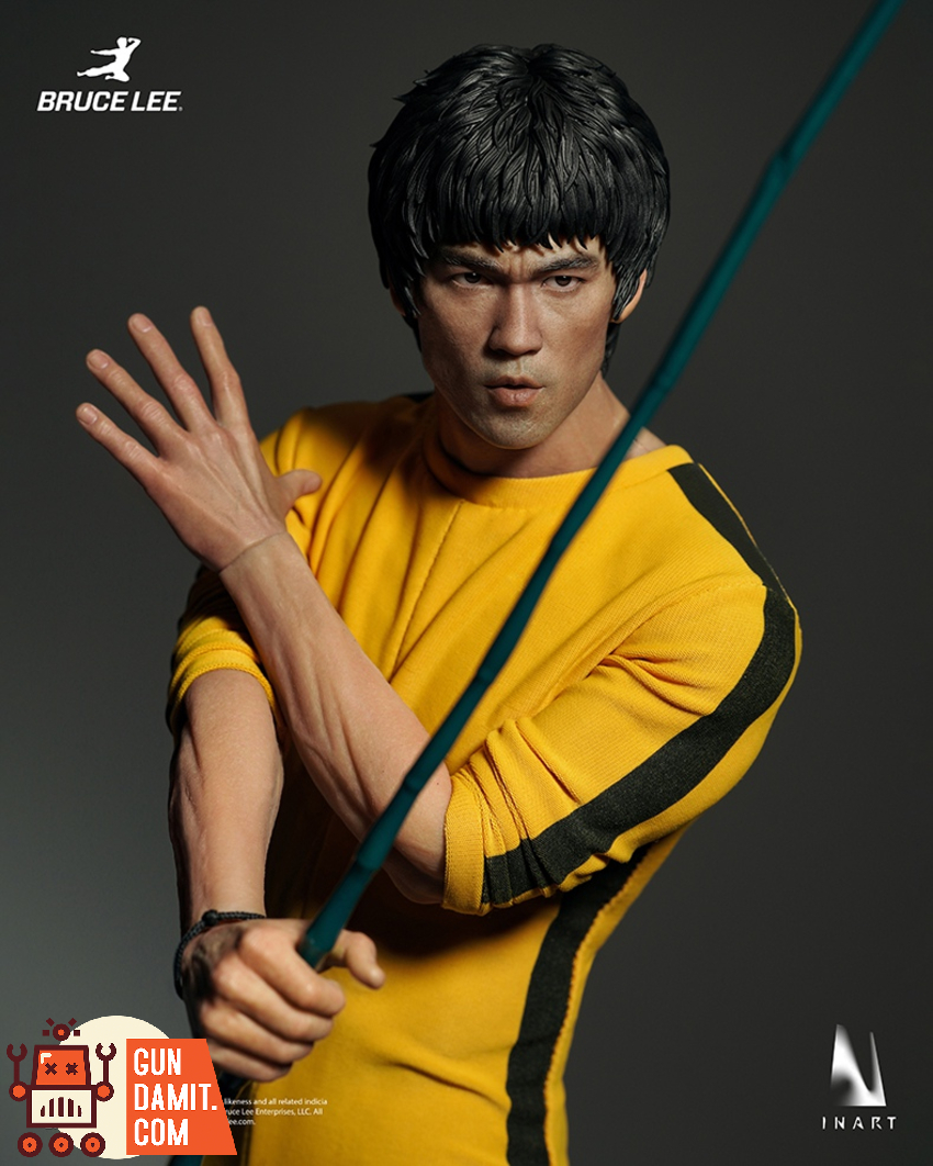 INART 1/6 Gy A043 Bruce Lee Yellow Suit Double Head Sculpt Version - View 12 INART 1/6 Gy A043 Bruce Lee Yellow Suit Double Head Sculpt Version - View 12