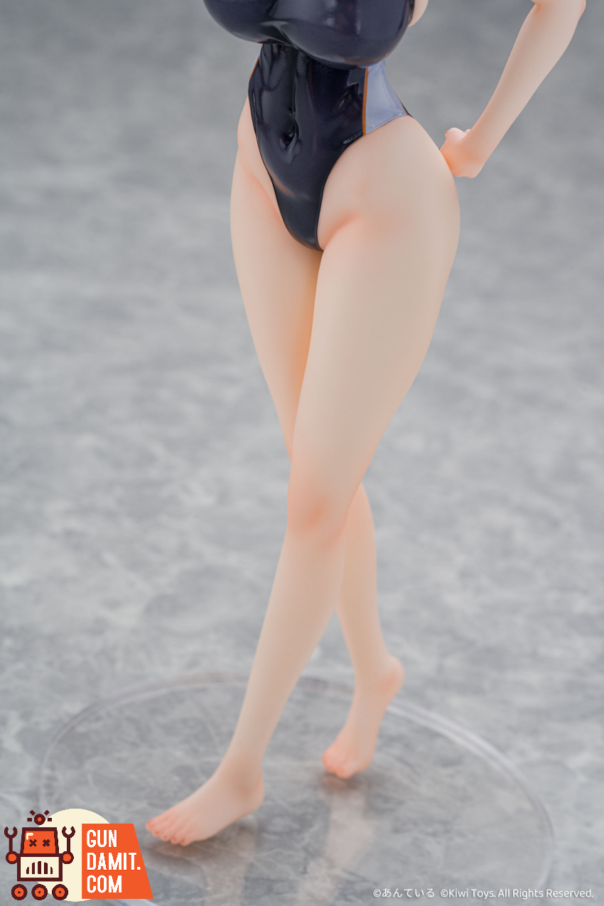 Kiwi Toys 1/6 Swimming Coach Honami Deluxe Version - View 13 Kiwi Toys 1/6 Swimming Coach Honami Deluxe Version - View 13