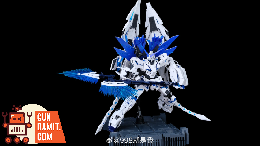Mythical Beast Model 1/100 2205 MGEX Perfectibility Divine w/ LED Version Model Kit - View 2 Mythical Beast Model 1/100 2205 MGEX Perfectibility Divine w/ LED Version Model Kit - View 2