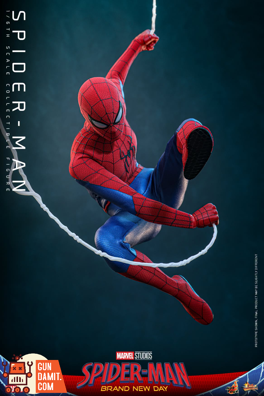Hot Toys 1/6 MMS892 Spider-Man: Brand New Day Spider-Man Regular Ver. - View 6 Hot Toys 1/6 MMS892 Spider-Man: Brand New Day Spider-Man Regular Ver. - View 6