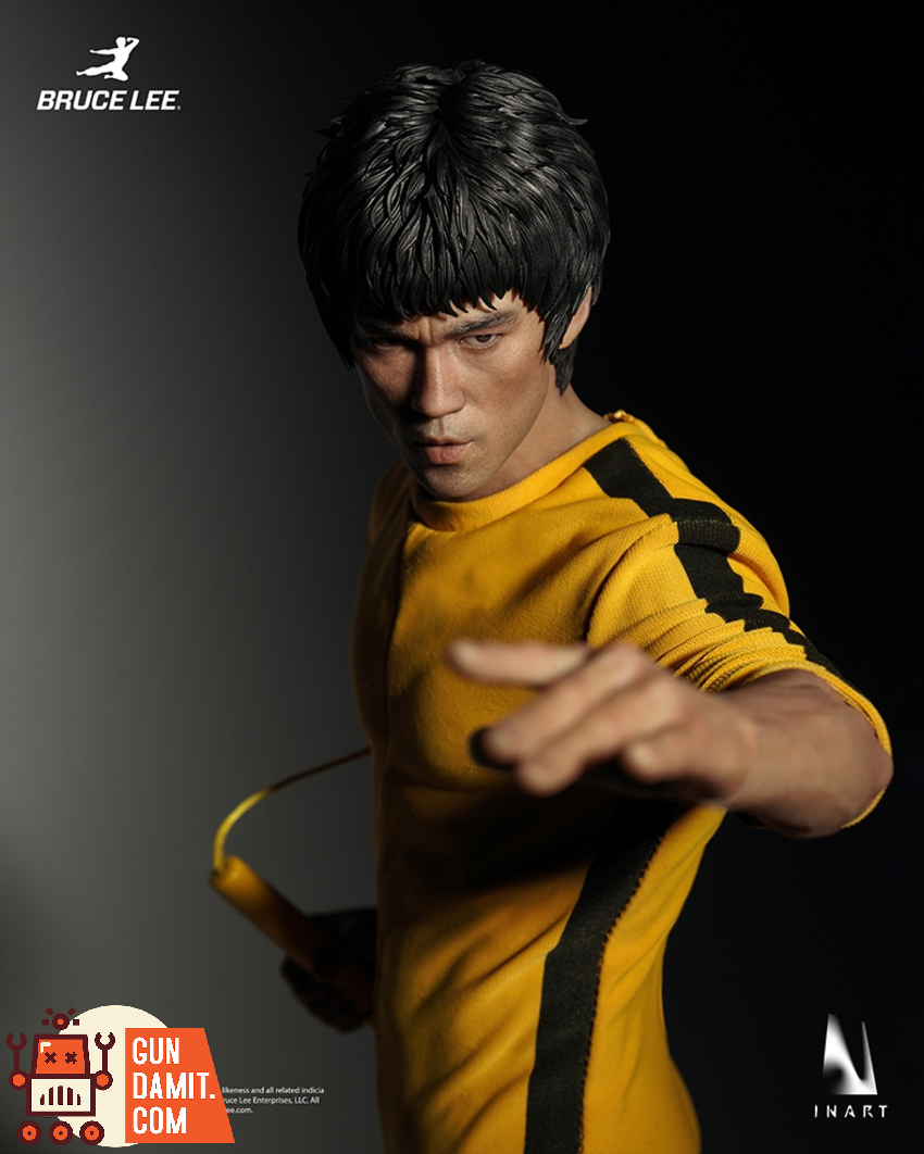 INART 1/6 Gy A043 Bruce Lee Yellow Suit Double Head Sculpt Version - View 13 INART 1/6 Gy A043 Bruce Lee Yellow Suit Double Head Sculpt Version - View 13