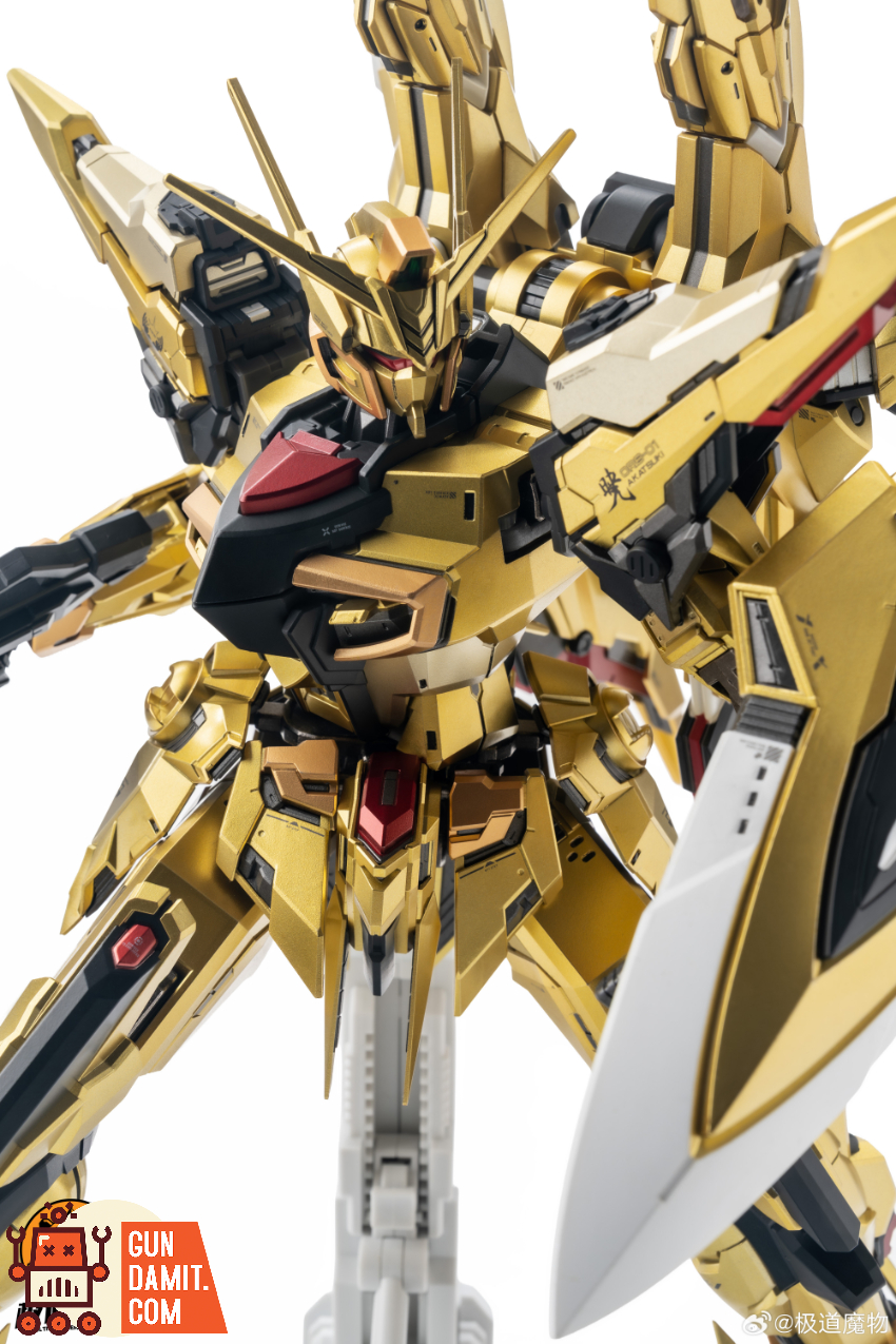 UL Timate Demon Beast Heimdall Golden Shiranui Armor Model Kit - View 5 UL Timate Demon Beast Heimdall Golden Shiranui Armor Model Kit - View 5