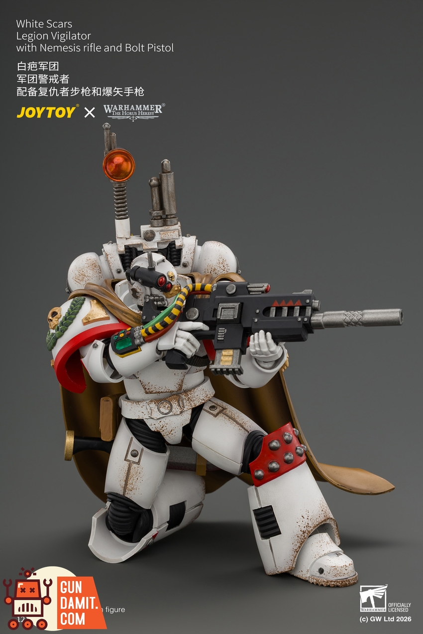 JoyToy JT04926 1/18 Warhammer The Horus Heresy White Scars Legion Vigilator with Nemesis rifle and Bolt Pistol - View 4 JoyToy JT04926 1/18 Warhammer The Horus Heresy White Scars Legion Vigilator with Nemesis rifle and Bolt Pistol - View 4