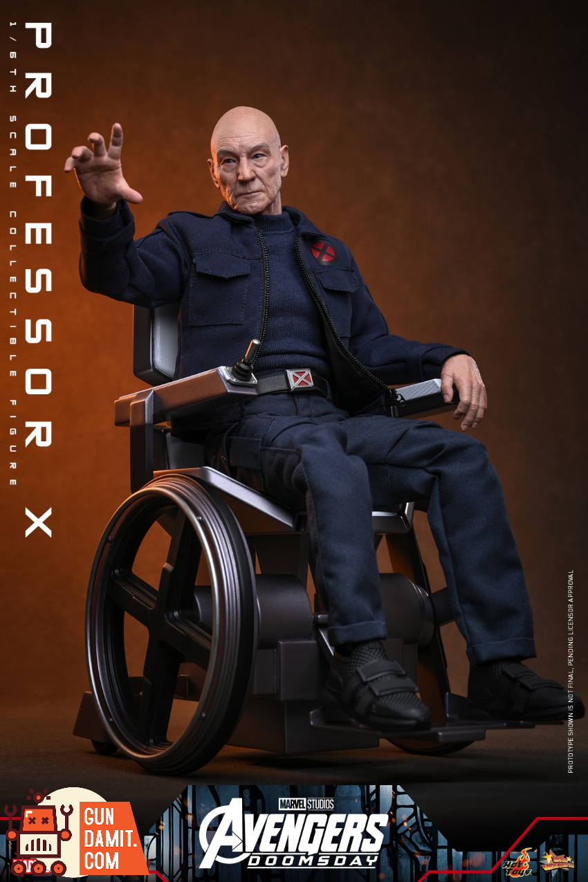 Hot Toys 1/6 MMS917 Avengers: Doomsday Professor X - View 6 Hot Toys 1/6 MMS917 Avengers: Doomsday Professor X - View 6