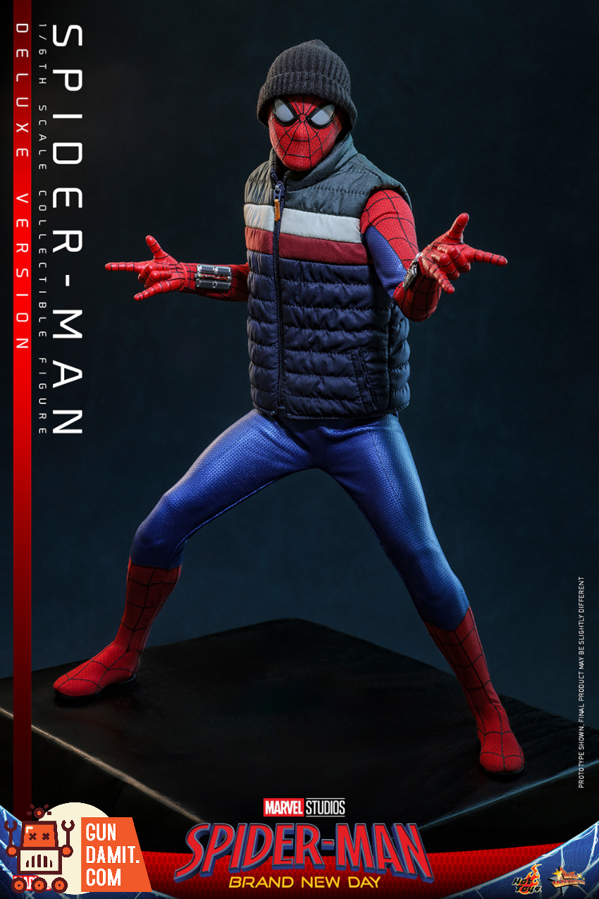 Hot Toys 1/6 MMS893B Spider-Man: Brand New Day Spider-Man Deluxe Special Ver. - View 15 Hot Toys 1/6 MMS893B Spider-Man: Brand New Day Spider-Man Deluxe Special Ver. - View 15
