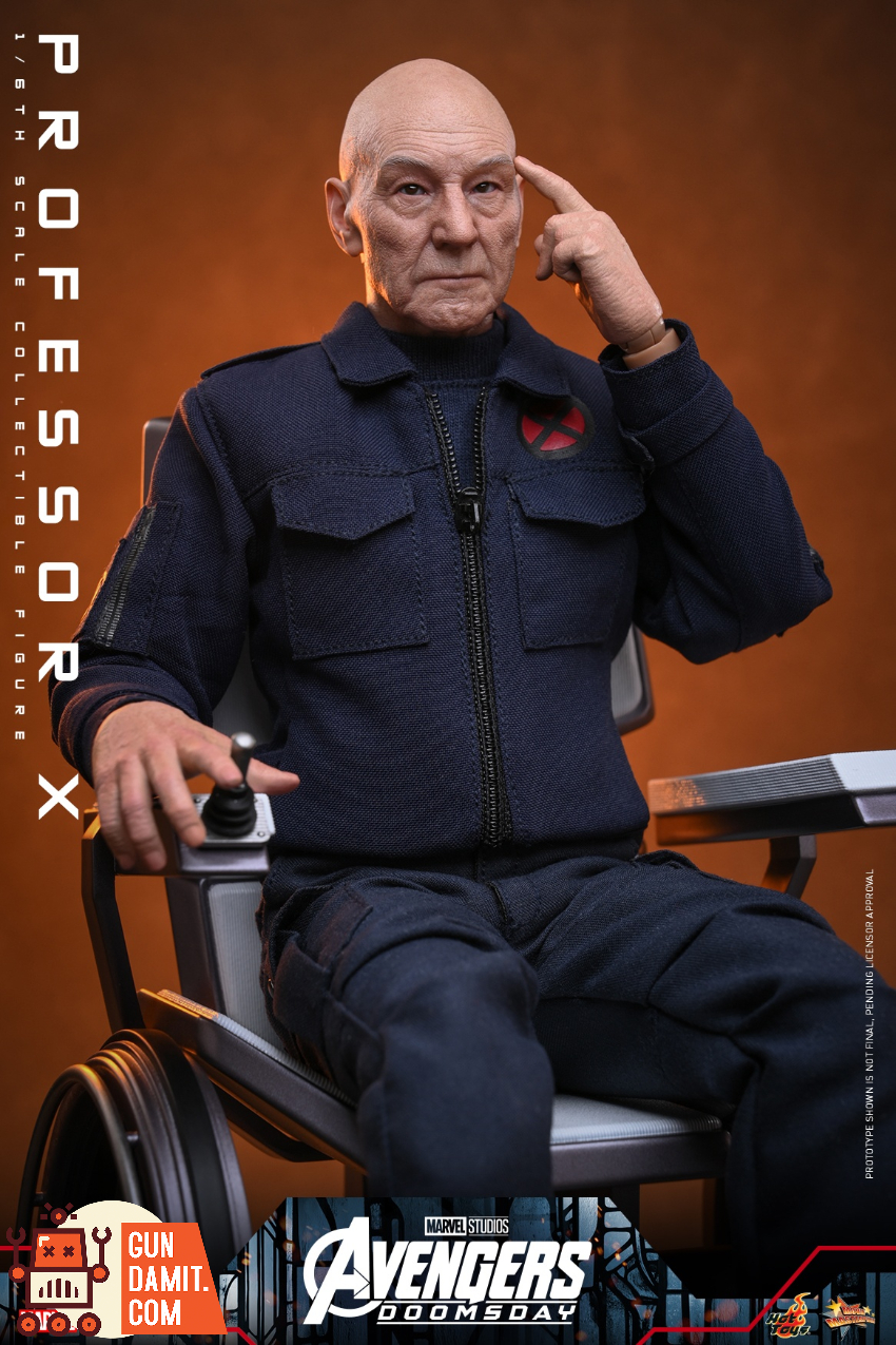 Hot Toys 1/6 MMS917 Avengers: Doomsday Professor X - View 8 Hot Toys 1/6 MMS917 Avengers: Doomsday Professor X - View 8