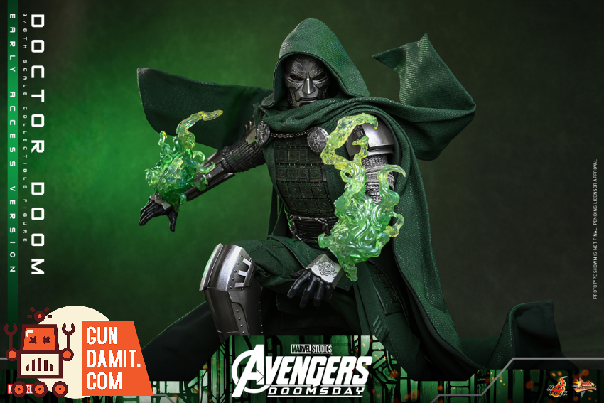 Hot Toys 1/6 MMS907B Avengers: Doomsday Doctor Doom Ultimate Special Ver. - View 9 Hot Toys 1/6 MMS907B Avengers: Doomsday Doctor Doom Ultimate Special Ver. - View 9