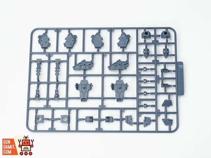 Entropy Play MH-002 Ground Combat Type Hunter Model Kit - View 11 Entropy Play MH-002 Ground Combat Type Hunter Model Kit - View 11