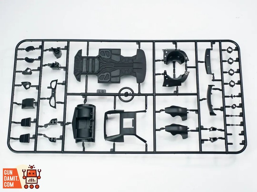 Chimo Wan CHIBIMARUCA Maru Car Model Kit - View 6 Chimo Wan CHIBIMARUCA Maru Car Model Kit - View 6