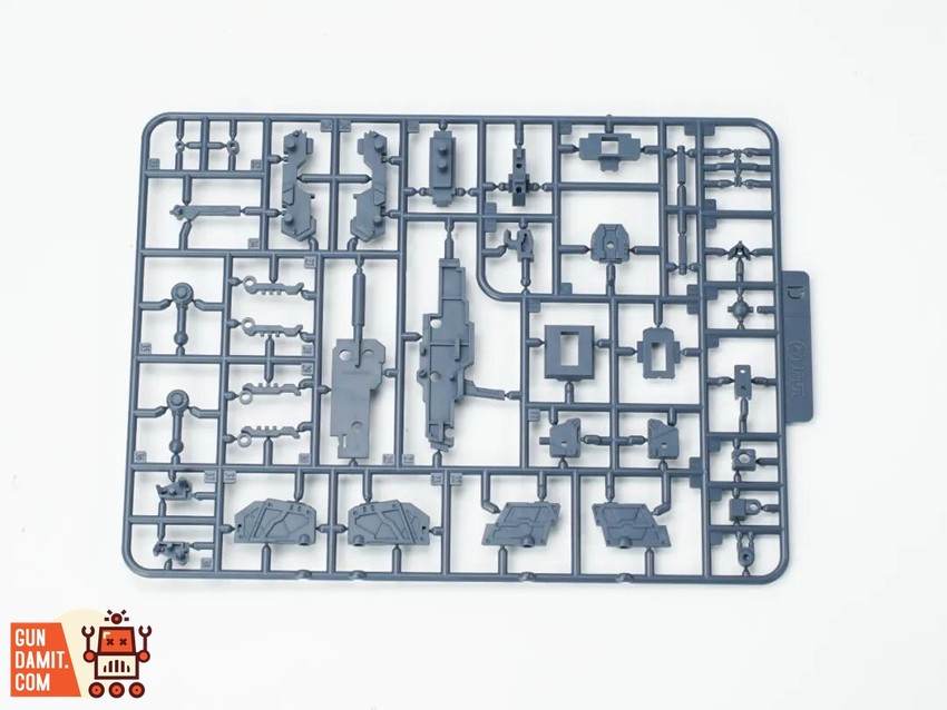 Entropy Play MH-002 Ground Combat Type Hunter Model Kit - View 9 Entropy Play MH-002 Ground Combat Type Hunter Model Kit - View 9