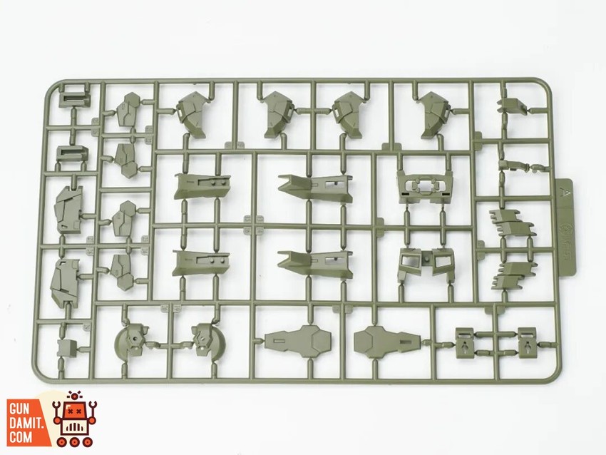 Entropy Play MH-002 Ground Combat Type Hunter Model Kit - View 8 Entropy Play MH-002 Ground Combat Type Hunter Model Kit - View 8