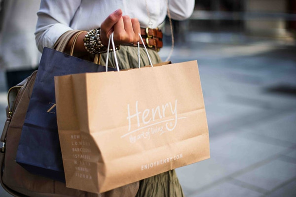 The benefits of paper bag with handles you need to know