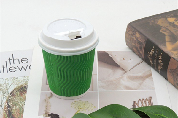 paper cup with lid