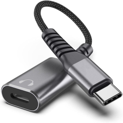 USB C to Lightning Audio Adapter