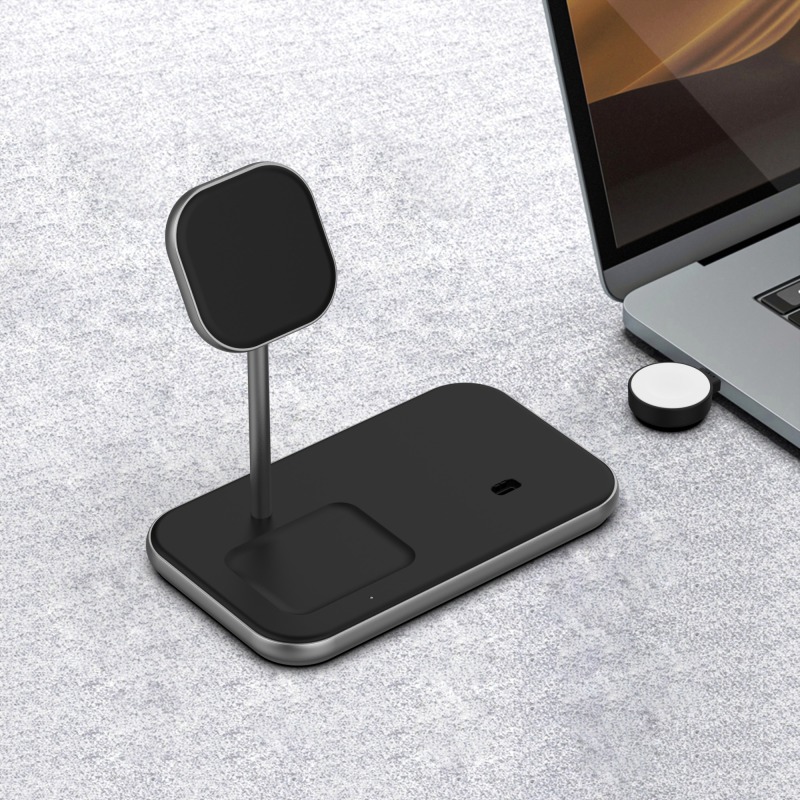 3 in 1 Magnetic Wireless Charger Station