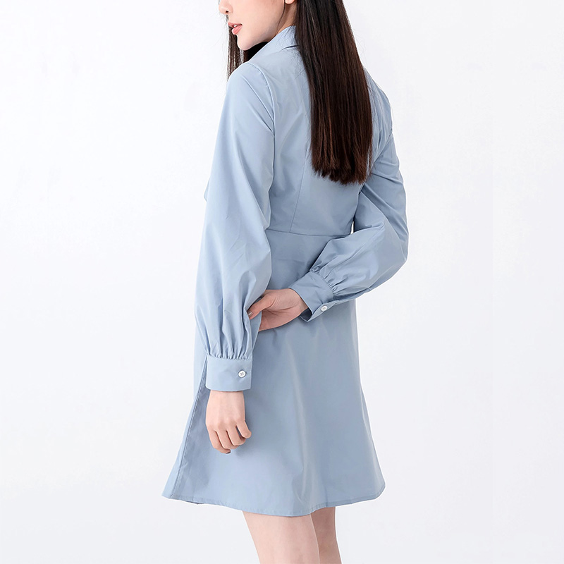 Women long sleeves button up light blue shirt dress