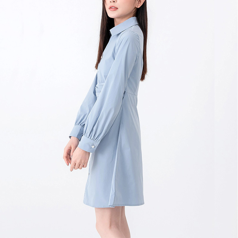 Women long sleeves button up light blue shirt dress