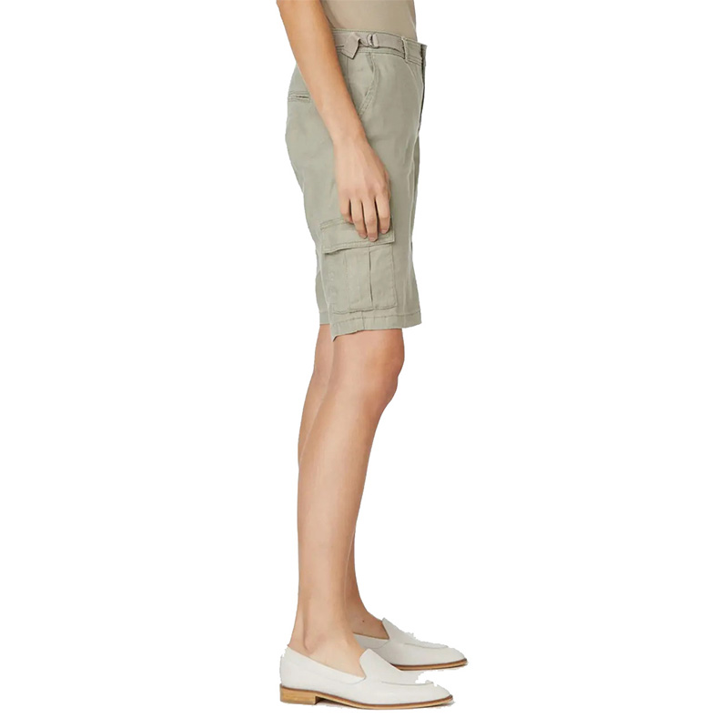 Women's cotton cargo bermuda shorts