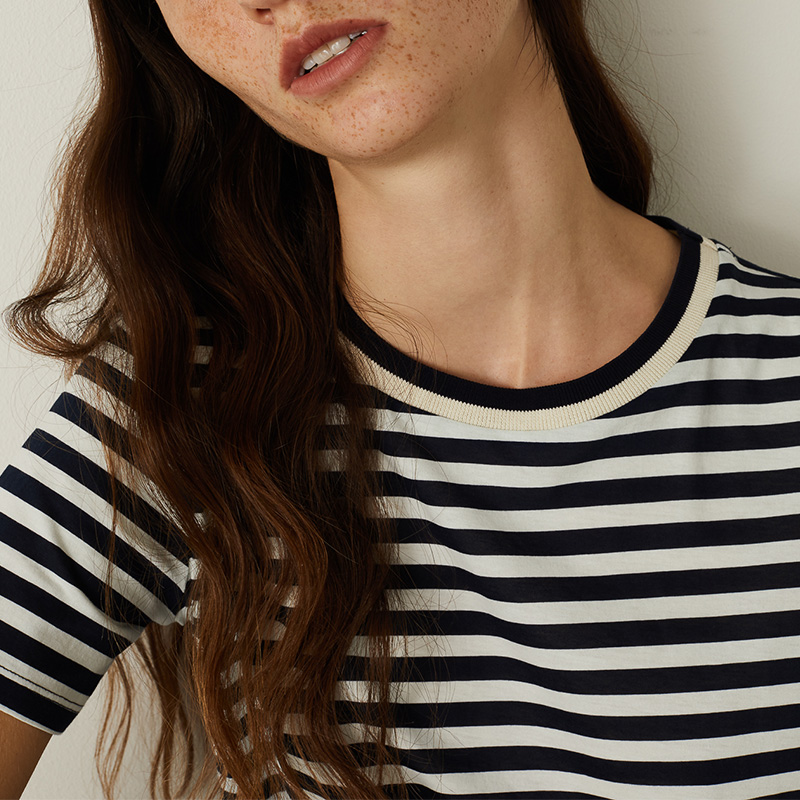Black and white striped jersey t shirt women