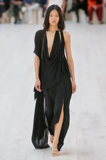2023 spring and summer dress trend