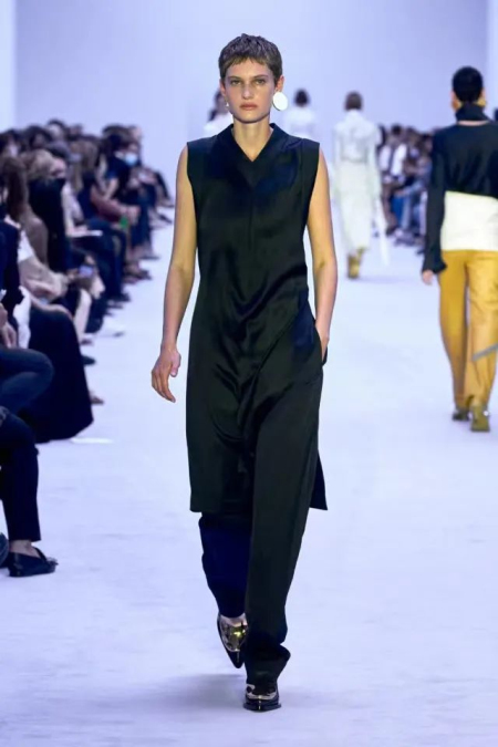 2023 spring and summer dress trend