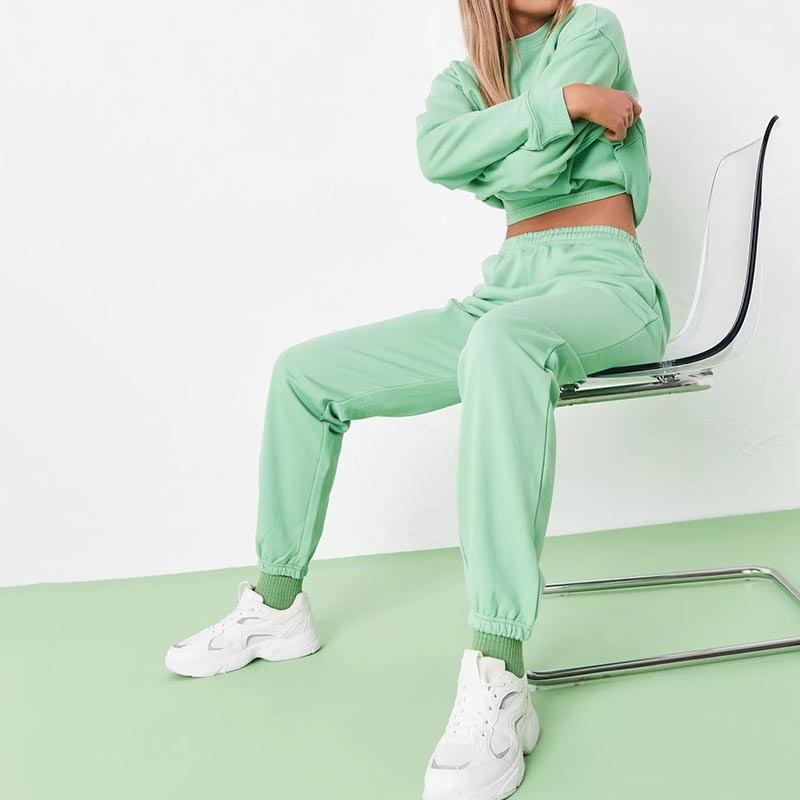 green brushed sweatshirt and jogger co ord suit