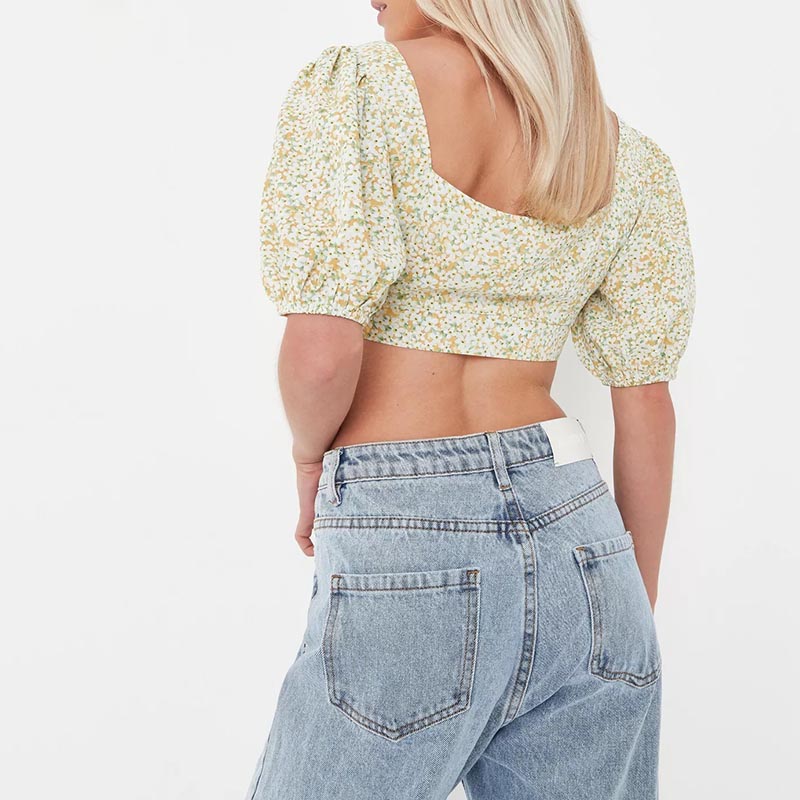 Petite Yellow Floral Crop Top with Puff Sleeves