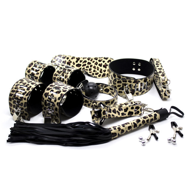 Bondage 10 set(wrist & ankle restraints, hogtie, eye mask, whip, collar, feather, ball gag, nipple clamps & 5 M rope)