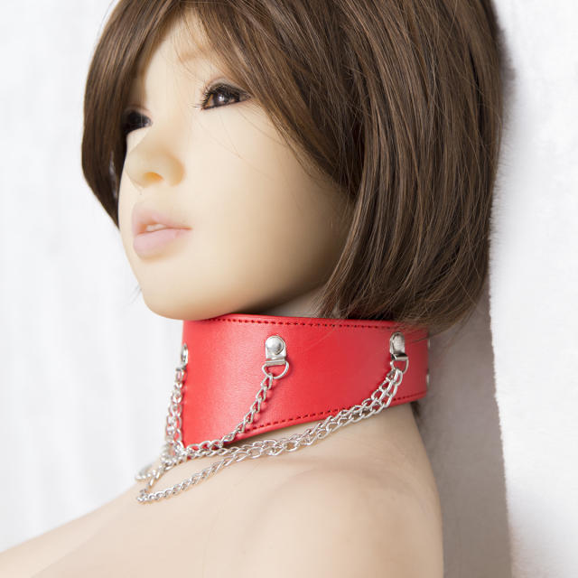 Collar With Decorate Chain