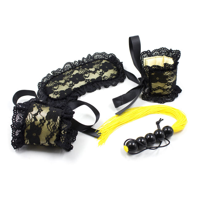 Bondage 3 set(hand cuff, whip, eye mask)