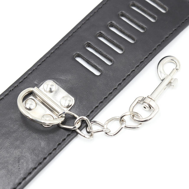 Locking cuff with two carabiners