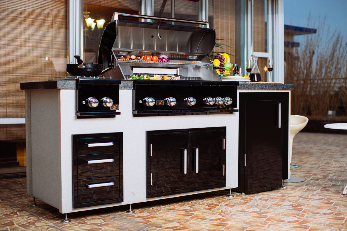  Outdoor Kitchen <br> Grill, Burner ,Door & Drawer