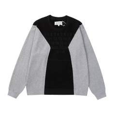Maison Margiela MM6 Classic Sweatshirt