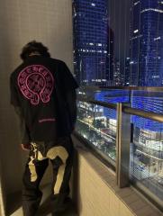 1:1 Top Quality CH Hot Pink Horseshoe Circle Black Pocket T-Shirt