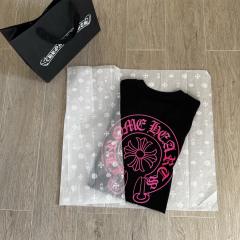 1:1 Top Quality CH Hot Pink Horseshoe Circle Black Pocket T-Shirt