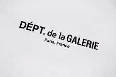 Minimalist French Text Print Crew Neck Loose Fit Casual Cotton Tee 2 colors 29356385