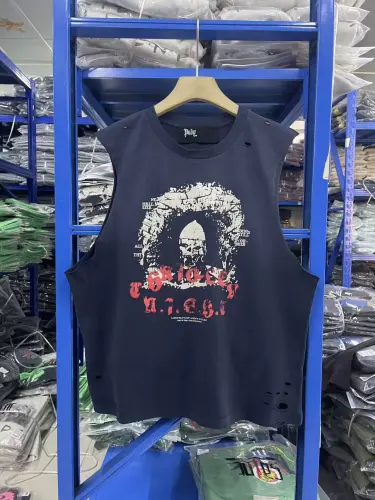 Paly Hollywood Skull 11 Distressed Tank Top