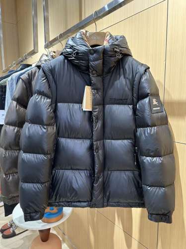 1:1 quality version Knight Logo Plaid Placket Hooded Quilted Down Jacket 3 colors 29481498