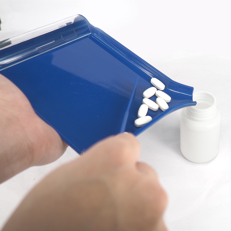 Right Handed Pill Sorting Tray w/ Spatula (L Shape)