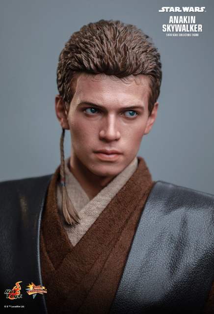 Hot Toys 1/6 MMS677 - Star Wars Episode II: Attack of the Clones - Anakin Skywalker PRE-ORDER