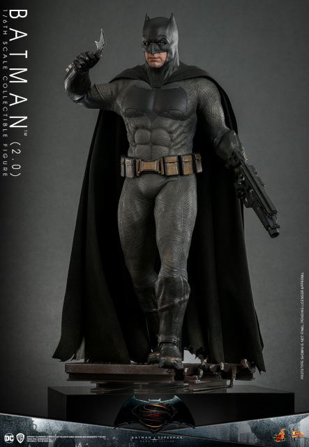 Hot Toys 1/6 MMS731 - Batman v Superman: Dawn of Justice - Batman (2.0) PRE-ORDER