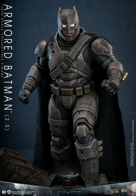 Hot Toys 1/6 MMS742D62 - Batman v Superman: Dawn of Justice - Armored Batman (2.0) PRE-ORDER