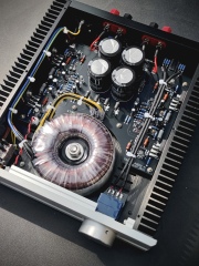 Finished Hifi Pure Class A Stereo Power amplifier 25W +25W base on UK MUSICAL FIDELITY A1 circuit