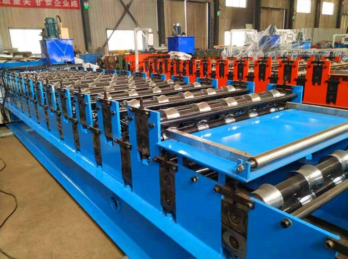 Commercial Roofing AG Panel R Panel Roll Forming Machine