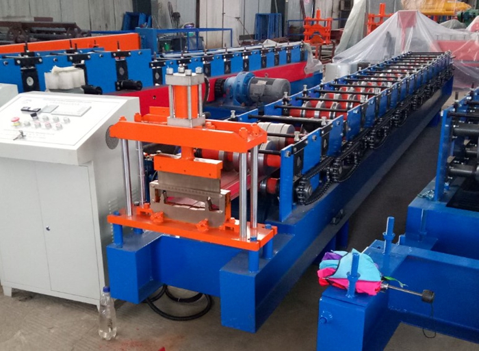 Good feedback from Ghana , self lock roof panel forming machine