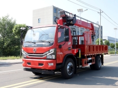 Dongfeng 4x2 cargo truck Shenbi 7Ton Telescopic Boom Truck with Crane