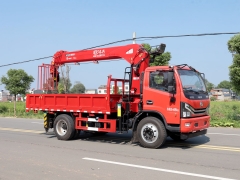 Dongfeng 4x2 cargo truck Shenbi 7Ton Telescopic Boom Truck with Crane