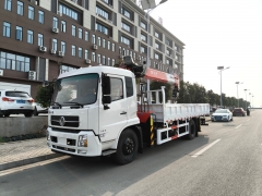Shenbai Dongfeng 4X2 8 Ton Telescopic 4 Booms Lifting Crane Mobile Transport Heavy Duty Load Export