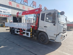 Shenbai Dongfeng 4X2 8 Ton Telescopic 4 Booms Lifting Crane Mobile Transport Heavy Duty Load Export