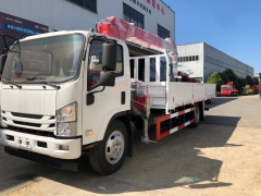 Japanese Brand Truck Mounted 7 Ton Crane Lifting Boom Equipment 1SUZU 4X2 Telescopic Arm Truck